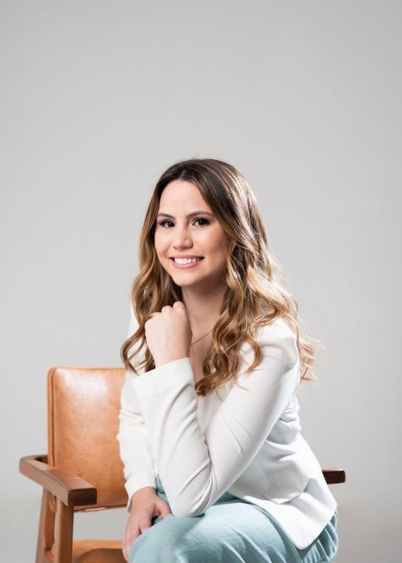 Dra. Ana Paula Damião sorrindo